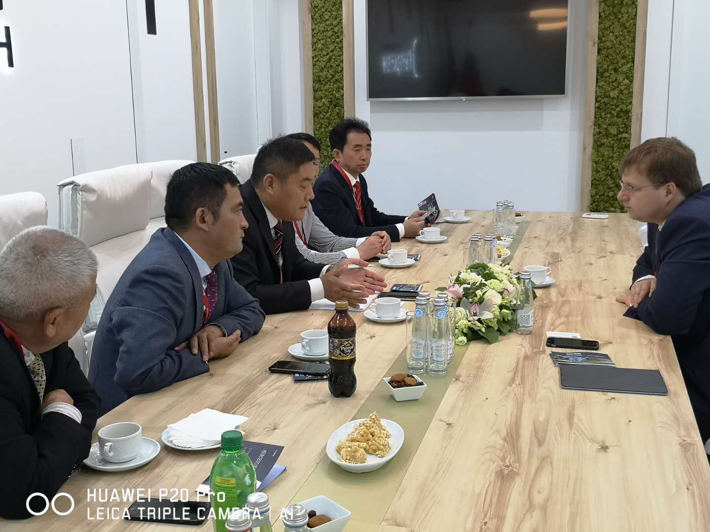 1560328851998798.jpg 俄聯(lián)邦韃靼共和國(guó)阿拉布加特區(qū)引資總監(jiān)葉子夫.jpg